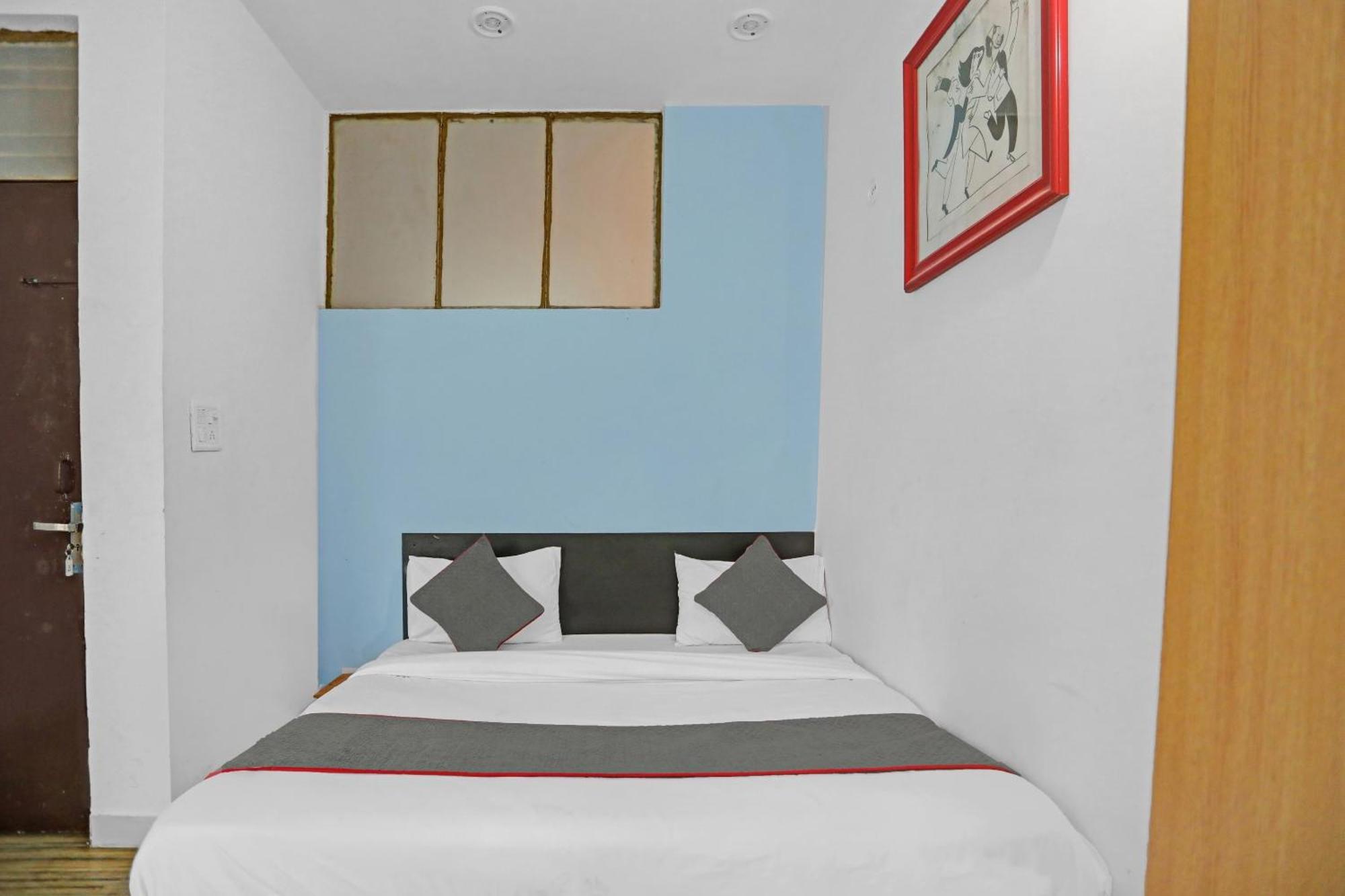 Collection O Jps Near Pvr Vikaspuri Delhi Hotel Екстериор снимка